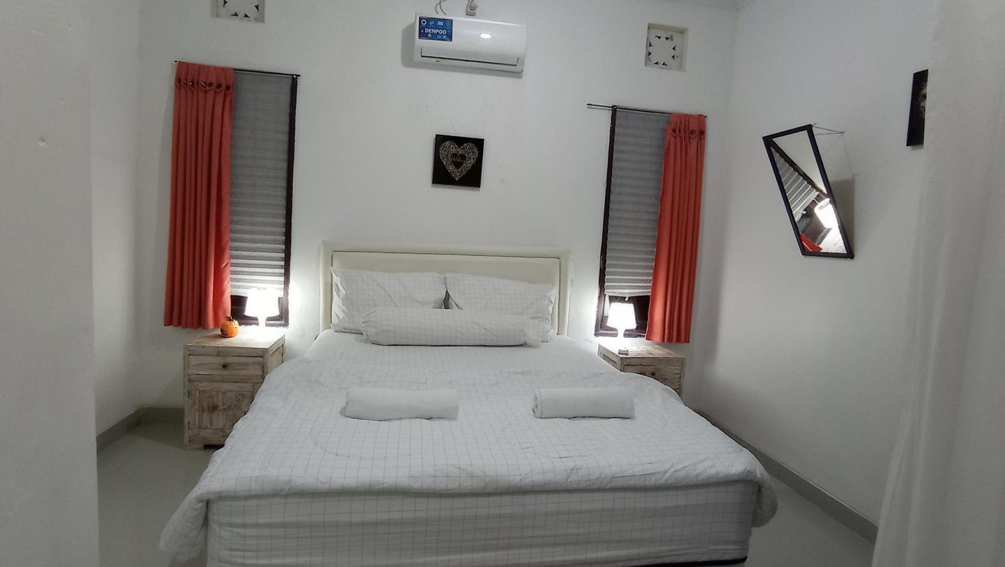 Neny'S Homestay Saba Esterno foto